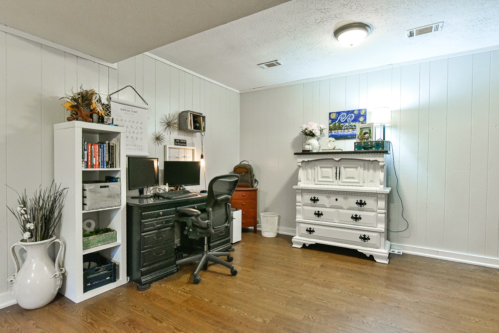 4541 Rajumi Drive Bloomington, IN 47404 - Photo 7 of 35 Gallery Image 7