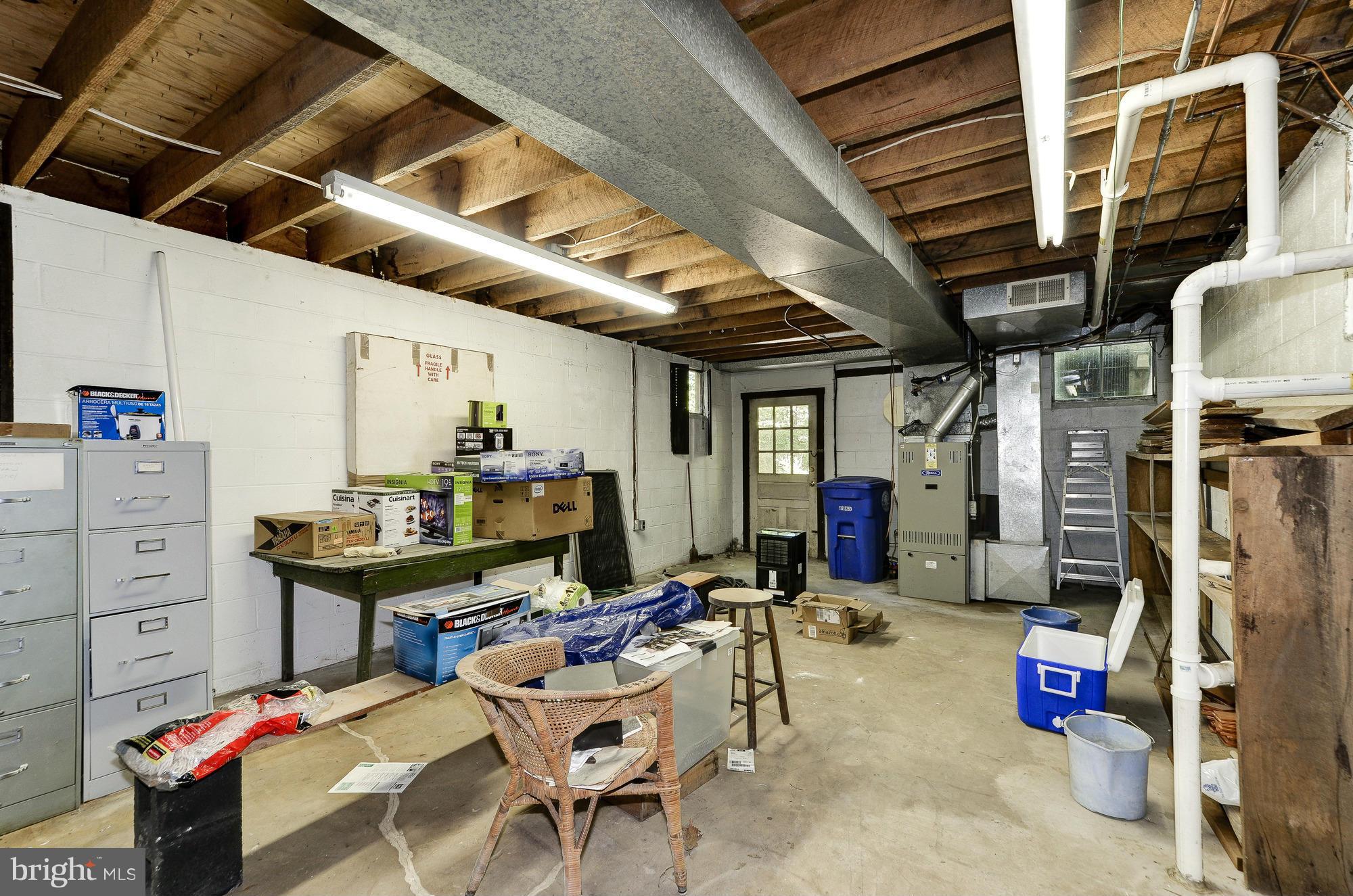 11500 Glen Road Potomac, MD 20854 - Photo 27 of 30 Excellent basement storage
