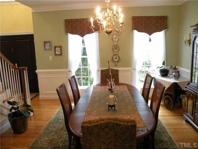 4109 Ridgebluffs Court Raleigh, NC 27603 - Photo 4 of 25 Dining Room