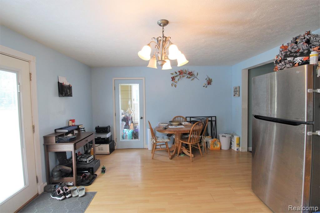 5125 Reynolds Road Marlette, MI 48453 - Photo 9 of 38