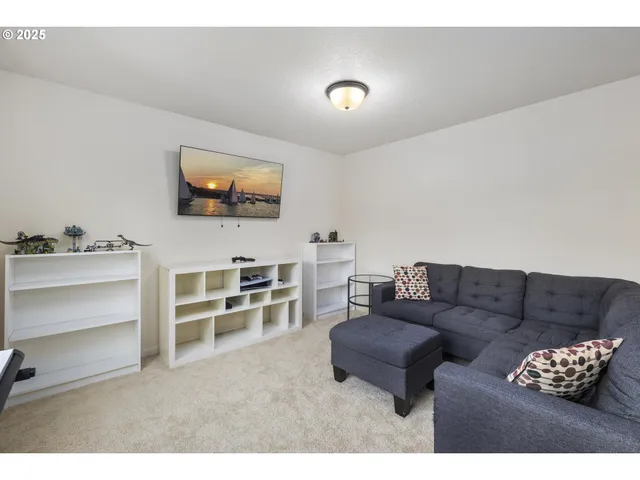 $660,000 | 14001 Northeast 101st Street, Vancouver, WA 98682