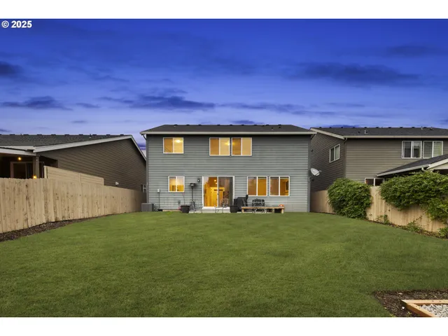 $660,000 | 14001 Northeast 101st Street, Vancouver, WA 98682