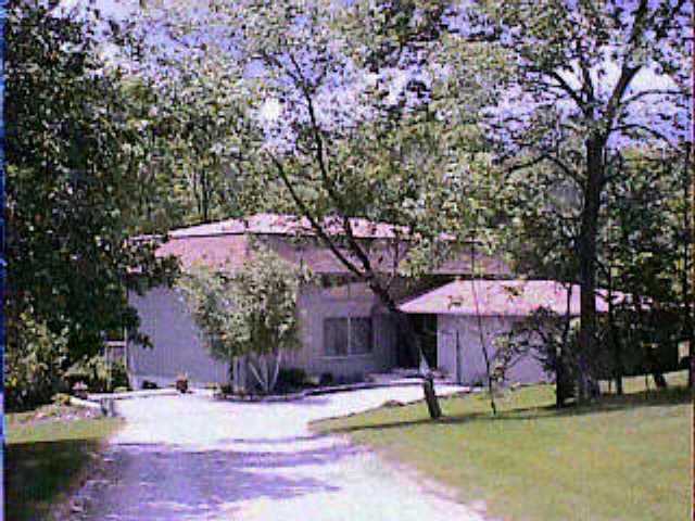 1715 Carriage Road Powell, OH 43065 - Photo 1 of 1