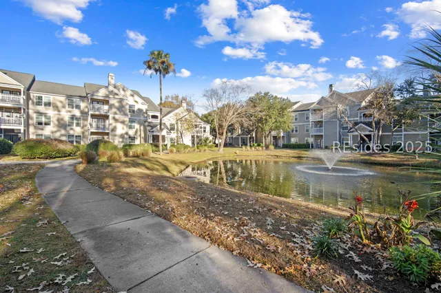 $219,000 | 100 Kensington Boulevard, Unit 318, Bluffton, SC 29910