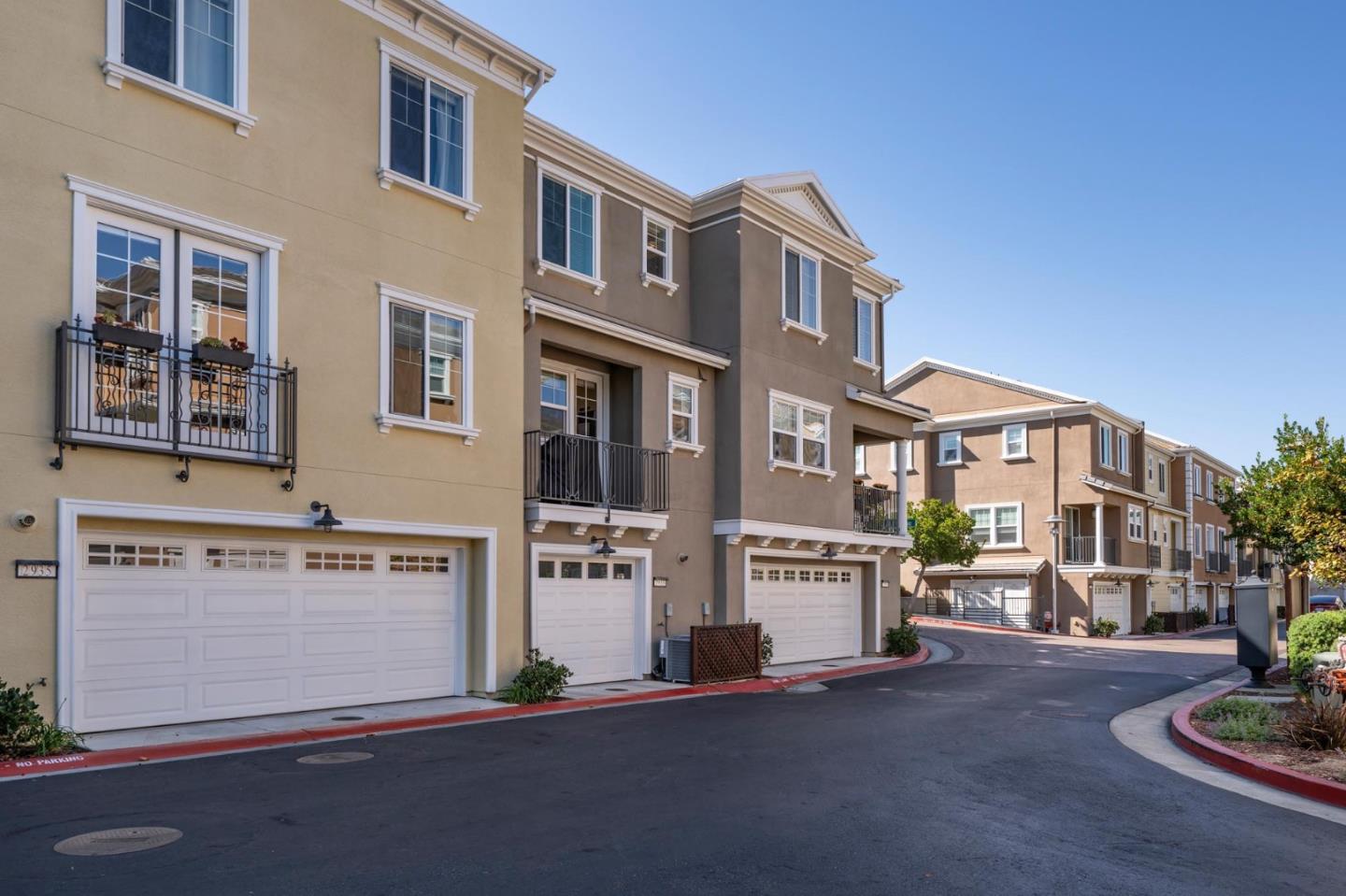 2933 Baze Road San Mateo, CA 94403 - Photo 19 of 26 Gallery Image 19