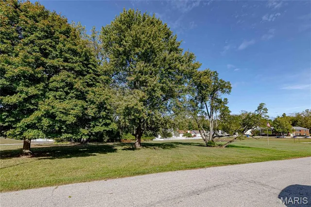 $95,000 | 3107 Garnette Drive, Unit A7, Bridgeton, MO 63044