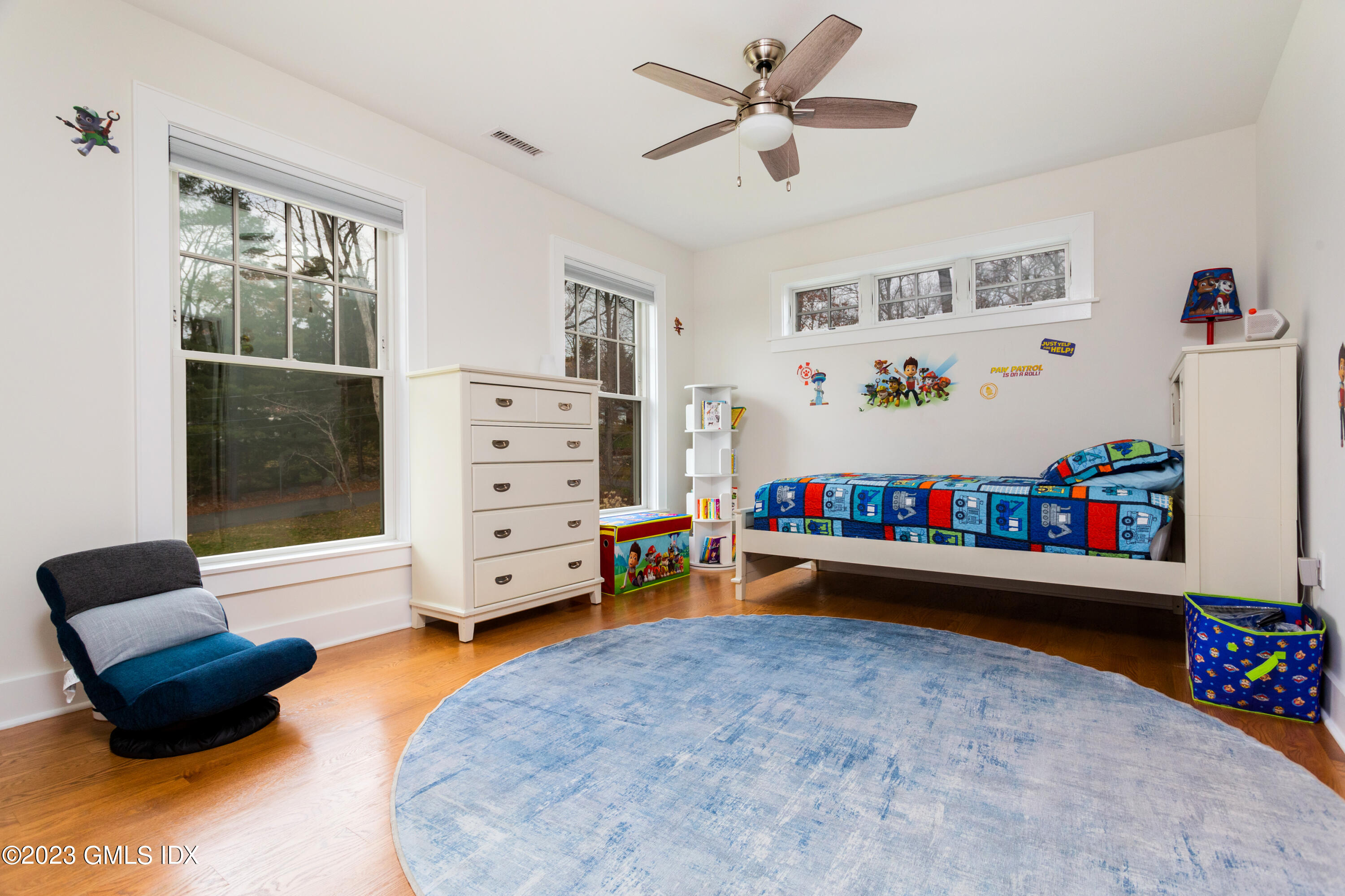 9 Cottontail Road Cos Cob, CT 06807 - Photo 12 of 33 a living room with furniture and a flat screen tv