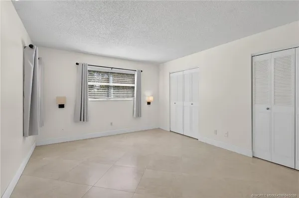 $165,000 | 2950 Southeast Ocean Boulevard, Unit 122, Stuart, FL 34996