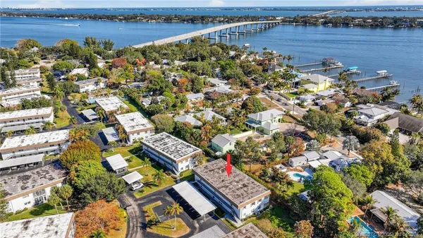 $165,000 | 2950 Southeast Ocean Boulevard, Unit 122, Stuart, FL 34996