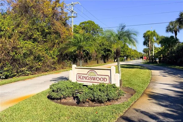 $165,000 | 2950 Southeast Ocean Boulevard, Unit 122, Stuart, FL 34996