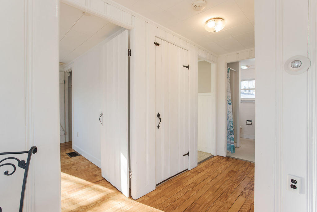 213 Long Sands Road York, ME 03909 - Photo 7 of 33 213 Long Sands
