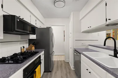 $390,000 | 8800 Parkfield Drive, Austin, TX 78758