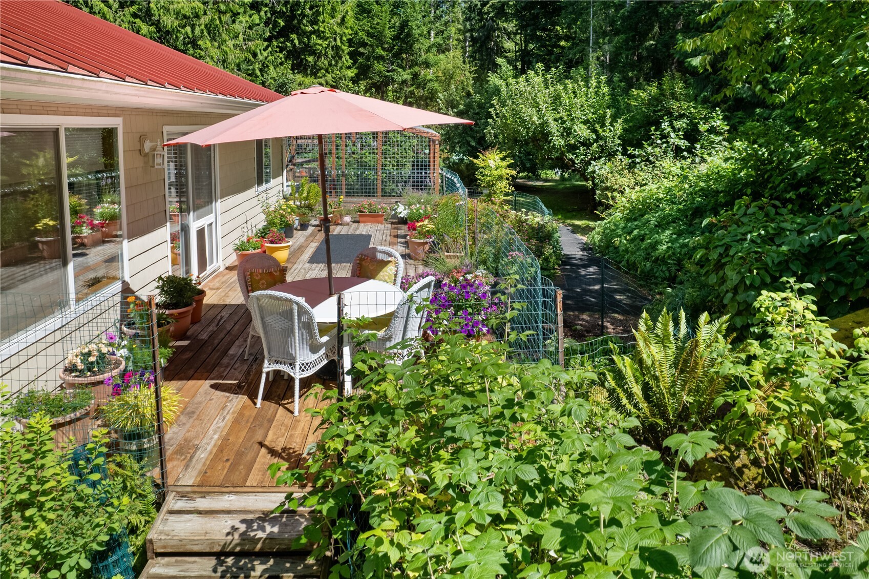 5505 Oyster Bay Road Northwest Olympia, WA 98502 - Photo 23 of 40 an outdoor space with patio
