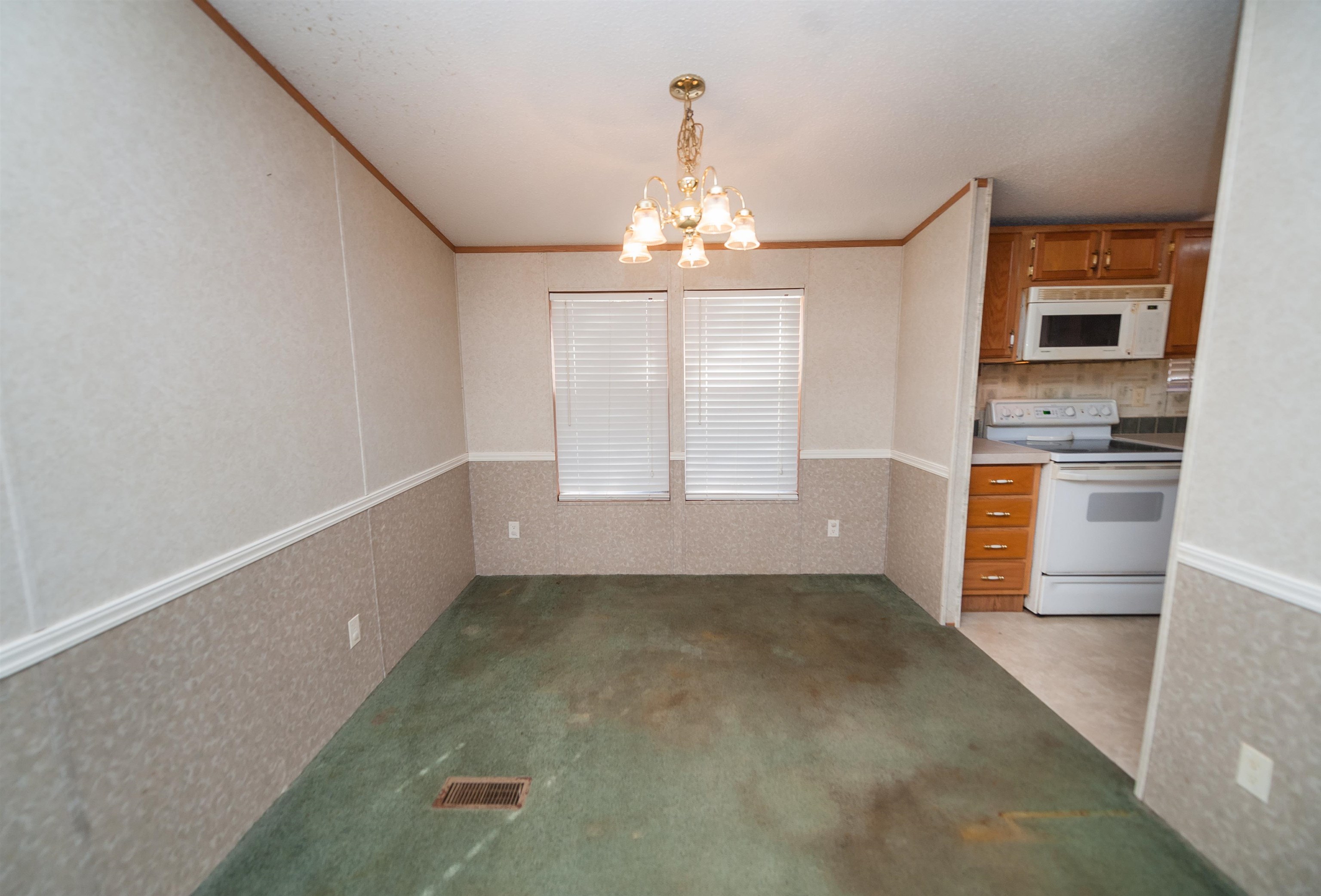 941 Mt Olive Road Cowpens, SC 29330 - Photo 8 of 20