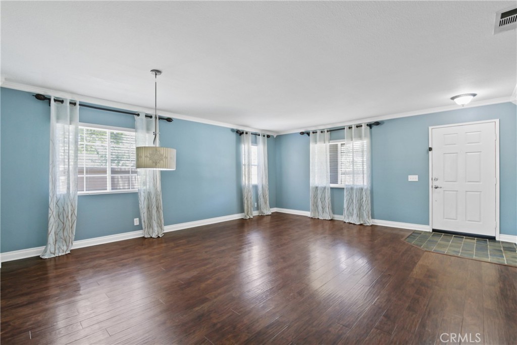 42005 Pine Needle Street Temecula, CA 92591 - Photo 5 of 45 As you enter the front door, view gleaming hardwood floors and a contemporary color scheme.