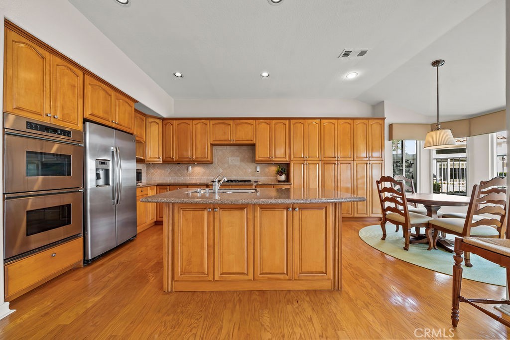 311 Long Point Long Beach, CA 90803 - Photo 12 of 33