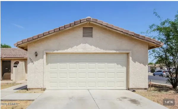 $1,645 | 5703 North 67th Drive, Glendale, AZ 85303