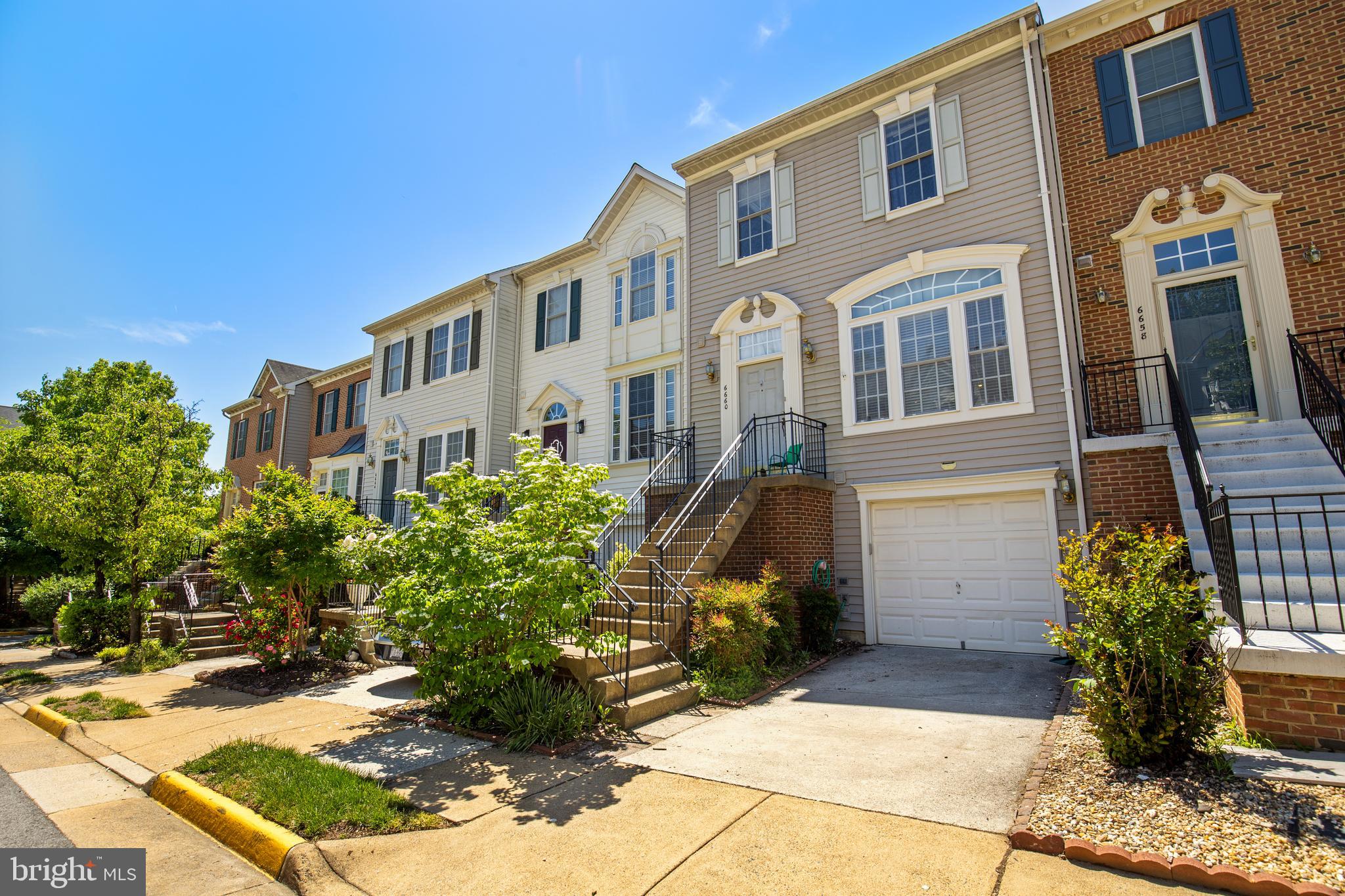 6660 Debra Lu Way Springfield, VA 22150 - Photo 2 of 36