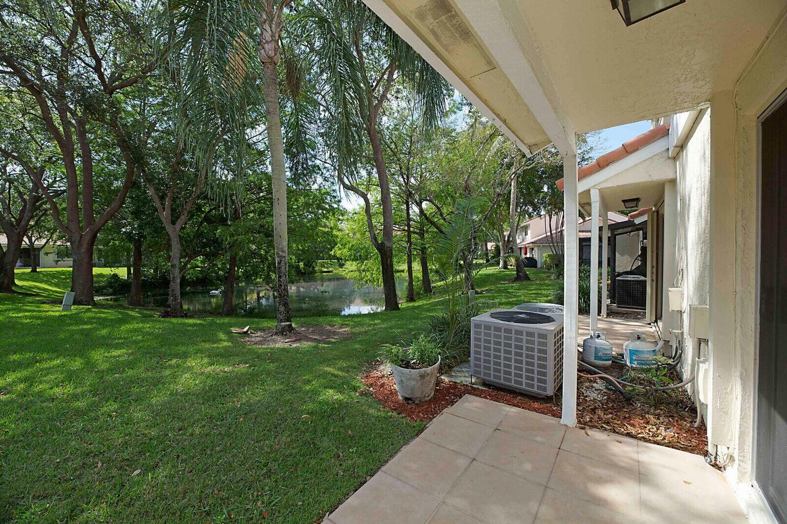 6384 Boca Circle Boca Raton, FL 33433 - Photo 29 of 34 Patio