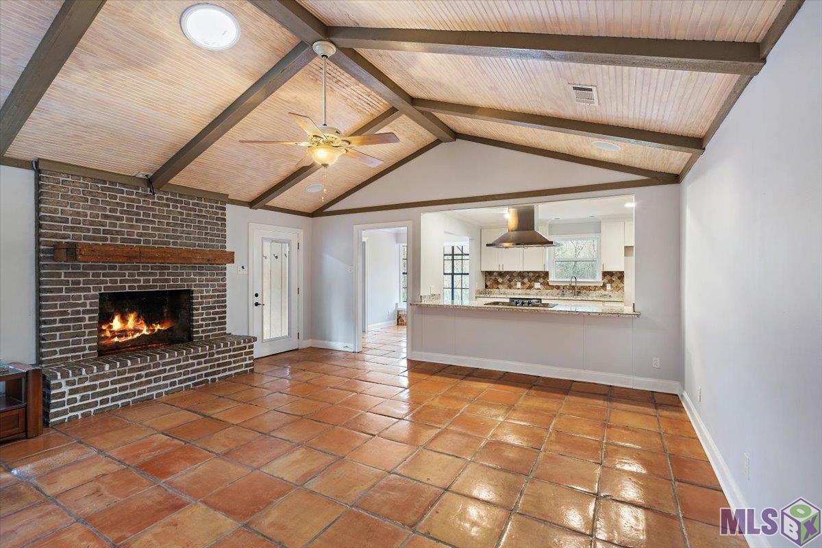 24963 Spillers Ranch Road Denham Springs, LA 70726 - Photo 11 of 37