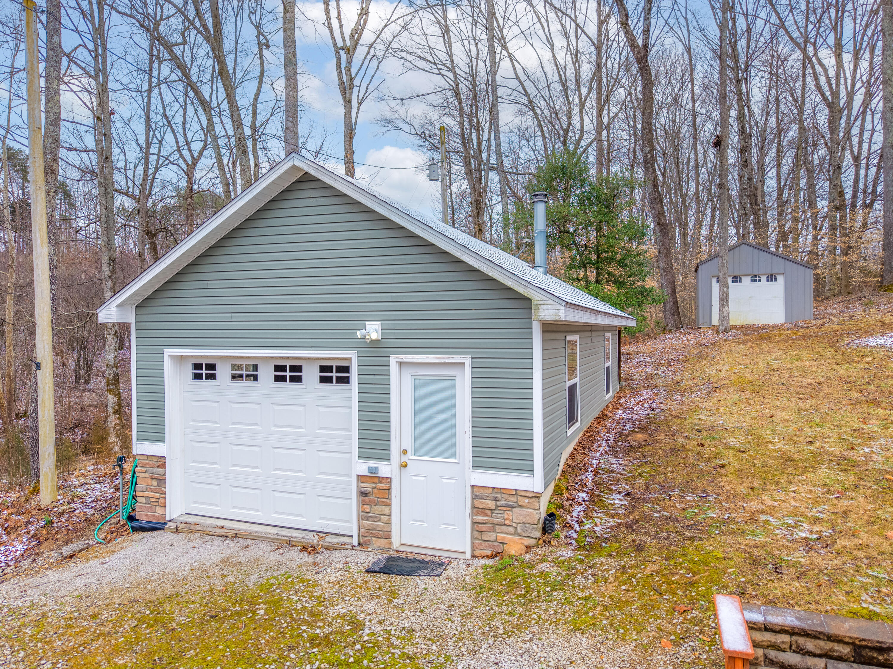 185 Woods Road Nancy, KY 42544 - Photo 64 of 67 185 Woods Lane-14