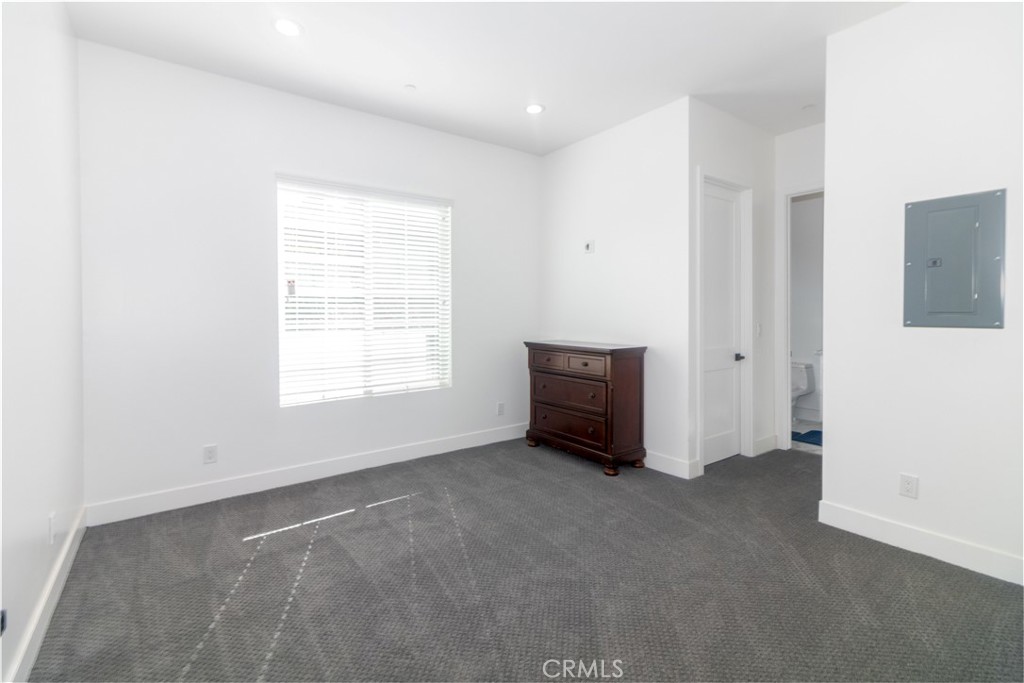 17423 Wicker Way Riverside, CA 92504 - Photo 18 of 53