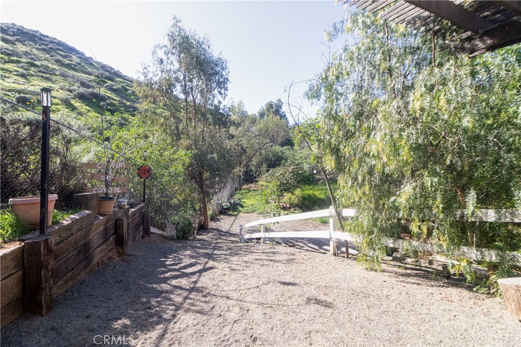 17423 Wicker Way Riverside, CA 92504 - Photo 49 of 53