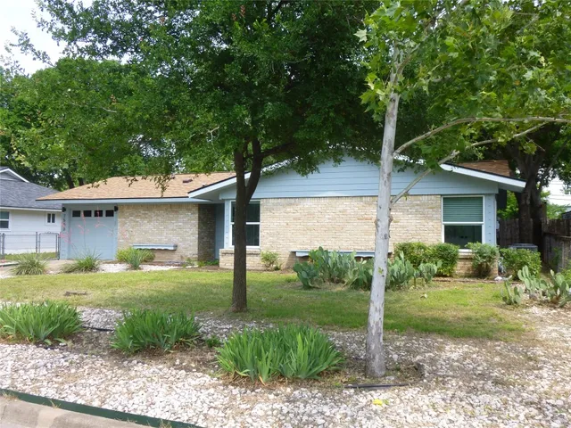 $2,595 | 7503 Eastcrest Drive, Austin, TX 78752