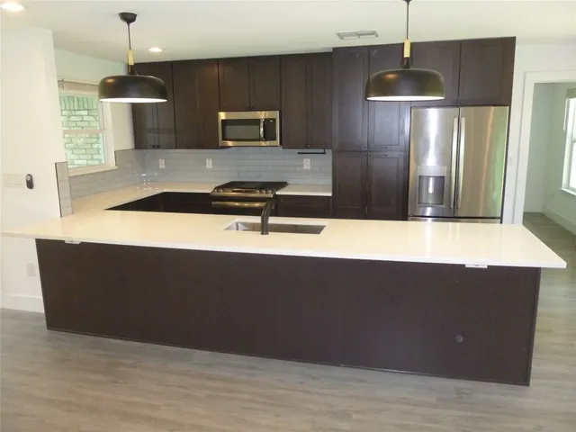 $2,595 | 7503 Eastcrest Drive, Austin, TX 78752