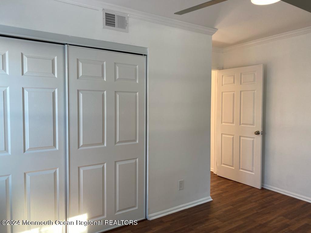 11 A Zacatin Road, Unit 1000 Freehold, NJ 07728 - Photo 18 of 26 Guest