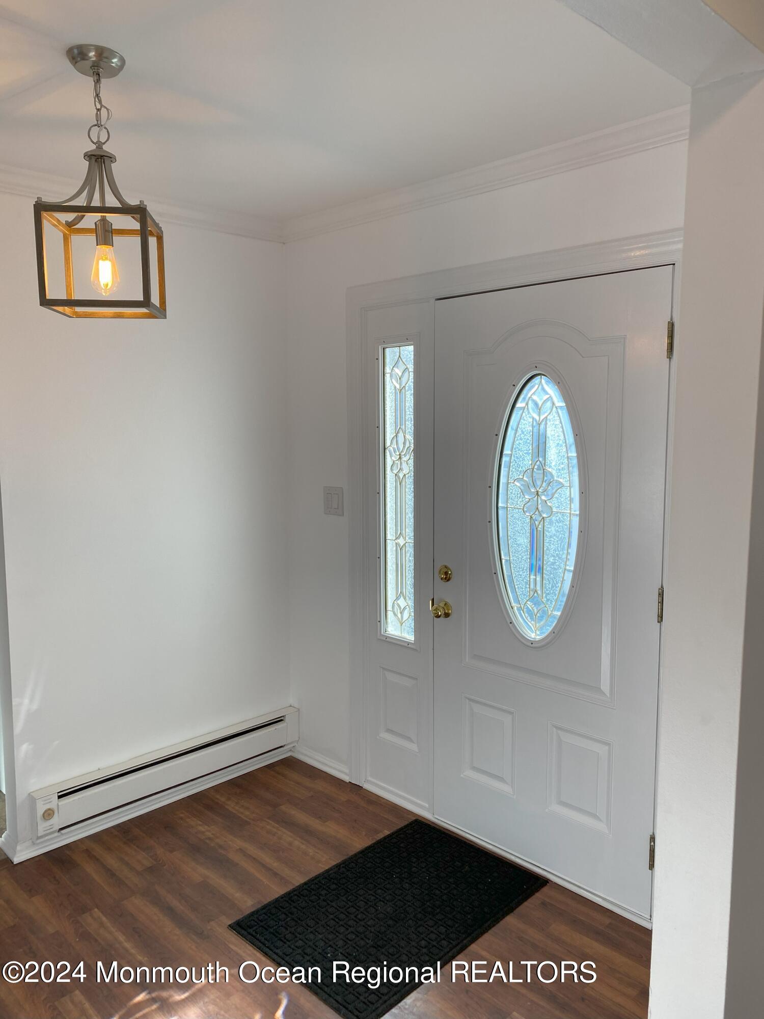 11 A Zacatin Road, Unit 1000 Freehold, NJ 07728 - Photo 3 of 26 Foyer