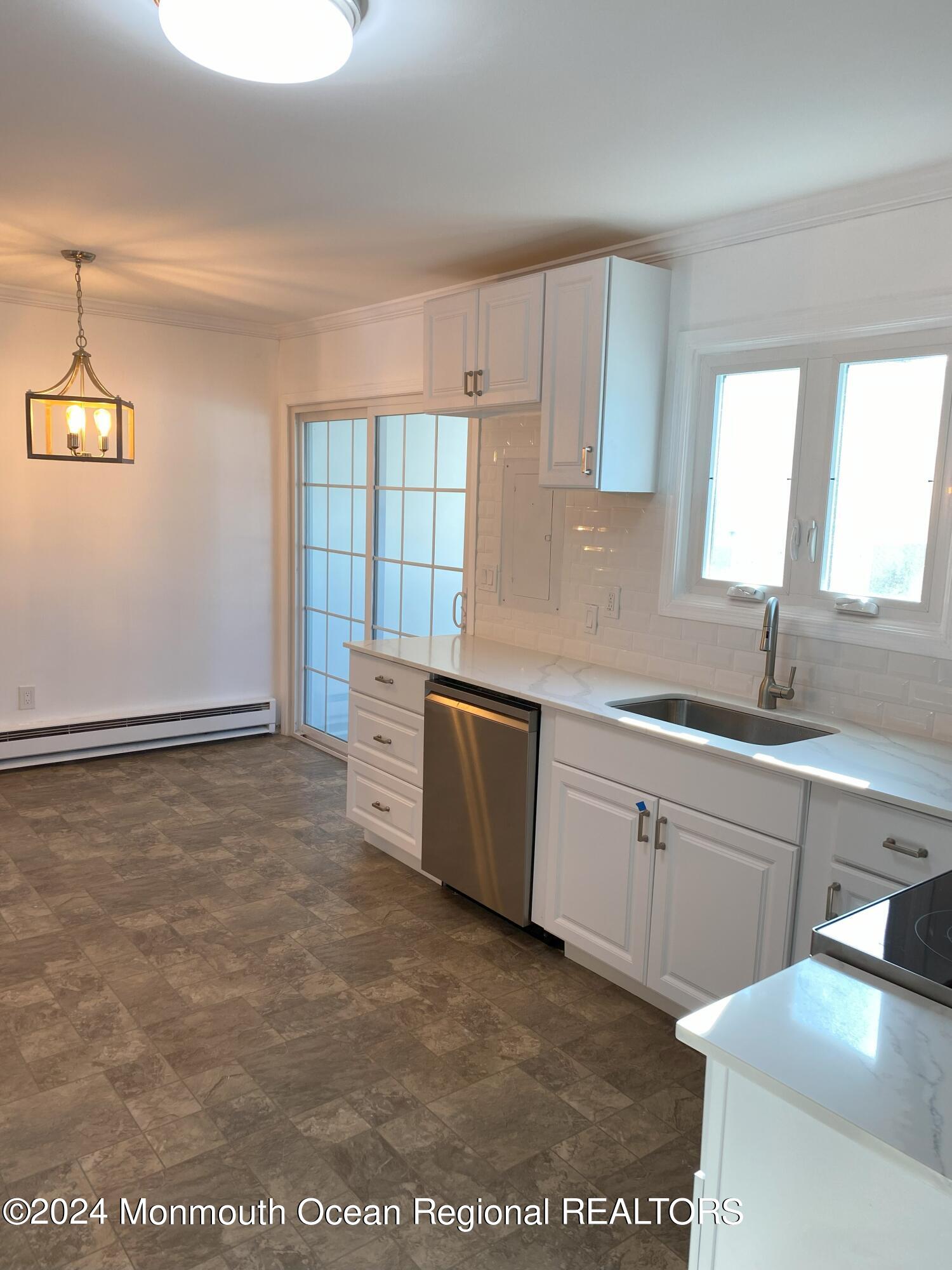 11 A Zacatin Road, Unit 1000 Freehold, NJ 07728 - Photo 9 of 26 IMG_9424