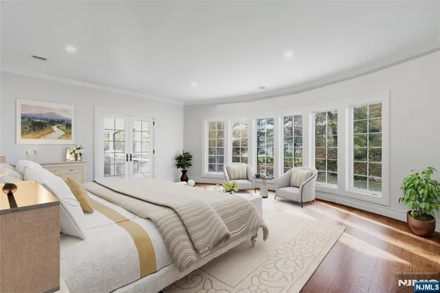 $4,350,000 | 707 Black Hawk Lane, Franklin Lakes, NJ 07417