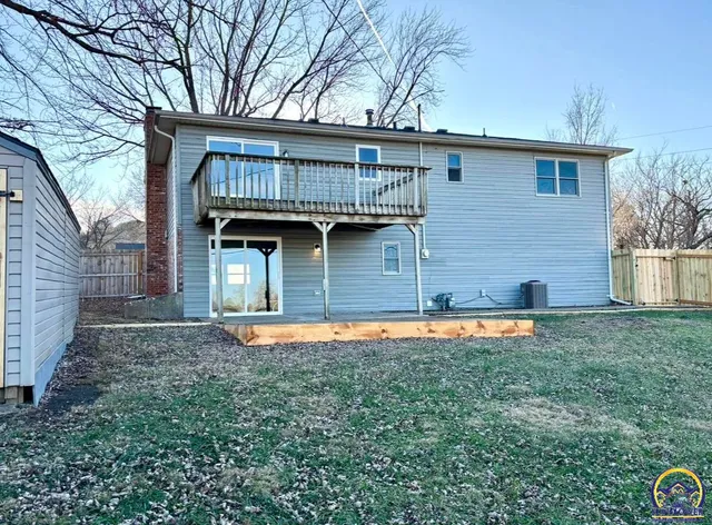 $239,900 | 4450 Southwest Twilight Drive, Topeka, KS 66614