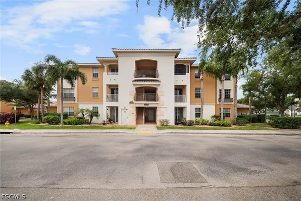 $1,350 | 3940 Pomodoro Circle, Unit 303, Cape Coral, FL 33909