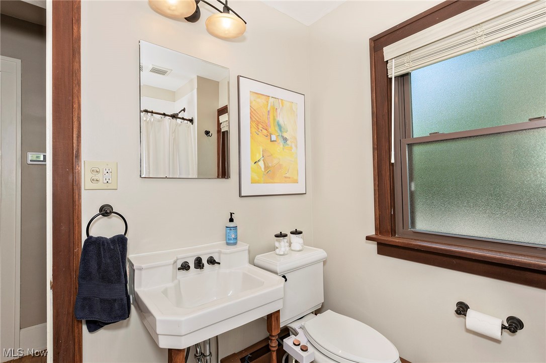 2985 Coleridge Road Cleveland, OH 44118 - Photo 28 of 46 Bathroom featuring toilet and a sink