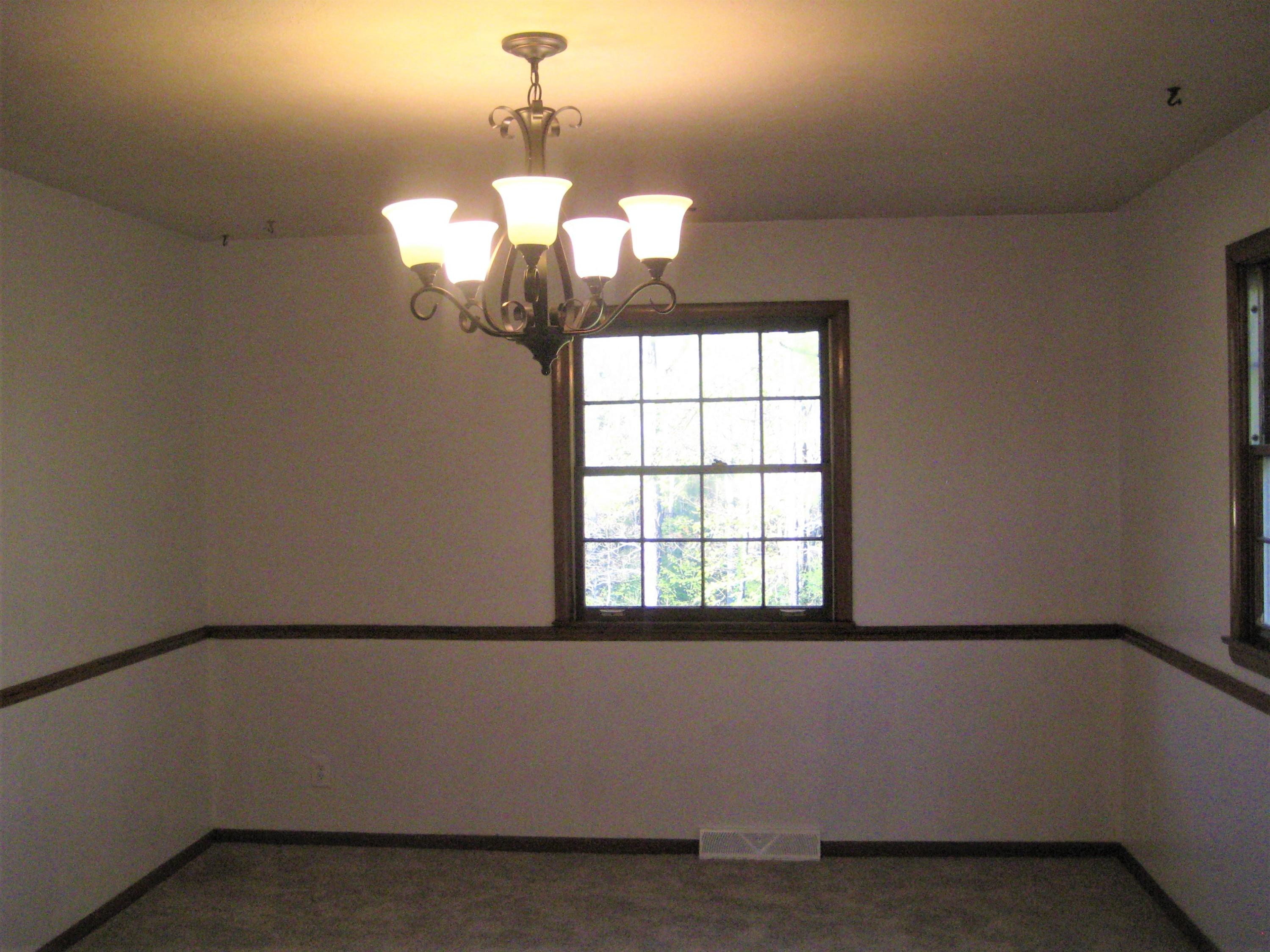 119 Windham Road Oak Ridge, TN 37830 - Photo 9 of 29 dining room light
