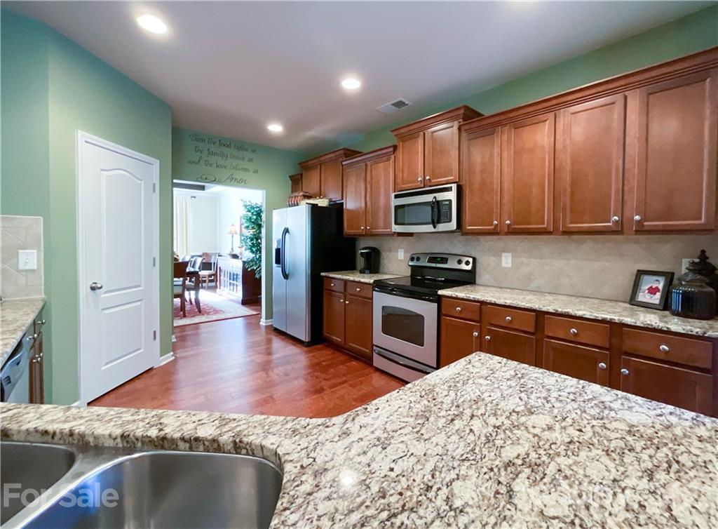 8905 Savannah Road Harrisburg, NC 28075 - Photo 13 of 45 Gallery Image 13