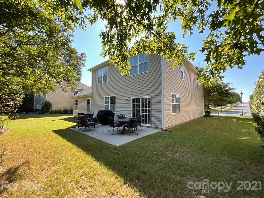 8905 Savannah Road Harrisburg, NC 28075 - Photo 4 of 45 Gallery Image 4
