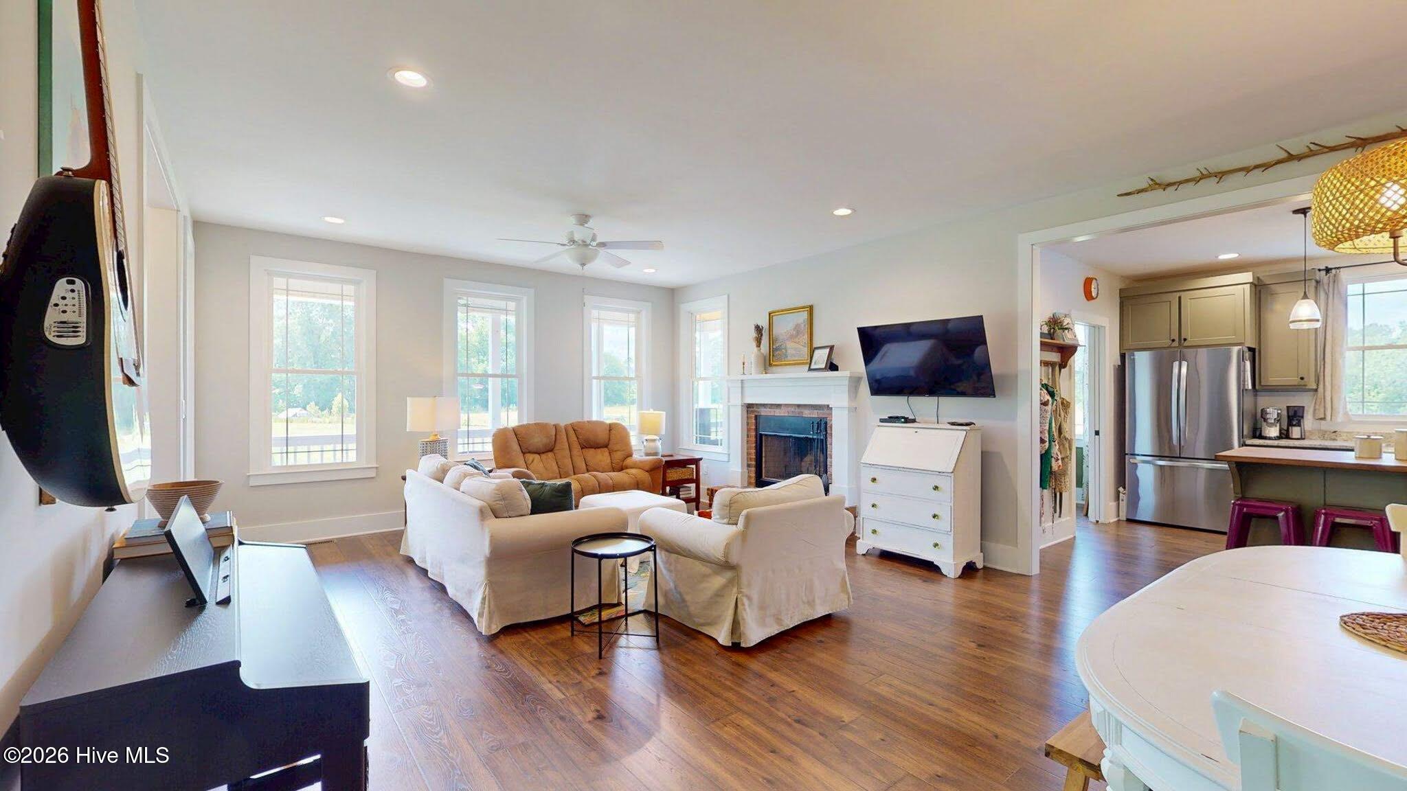 708 North Sunset Street Atkinson, NC 28421 - Photo 14 of 63