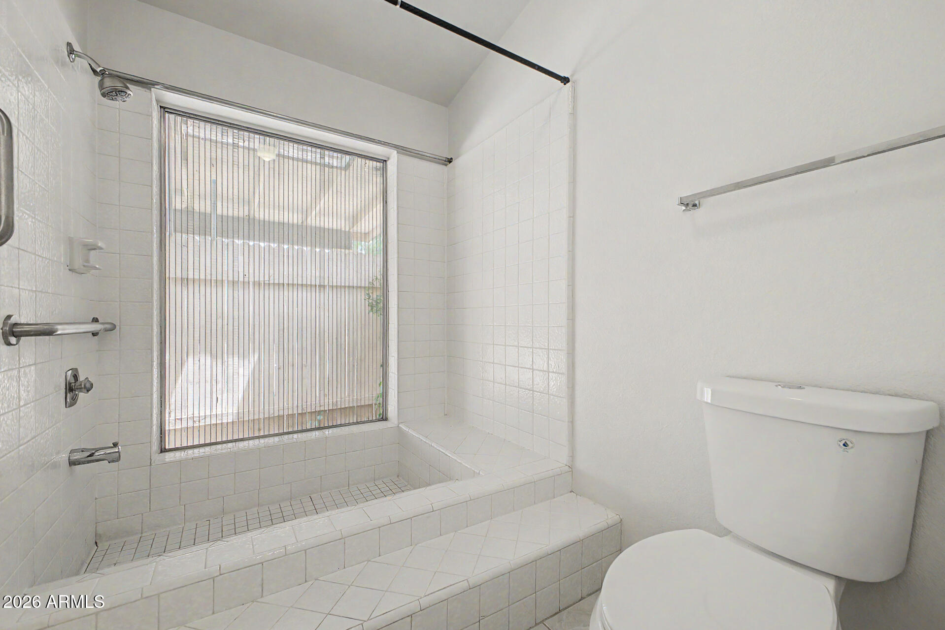 14237 North 24th Avenue Phoenix, AZ 85023 - Photo 20 of 37 20 - 24th