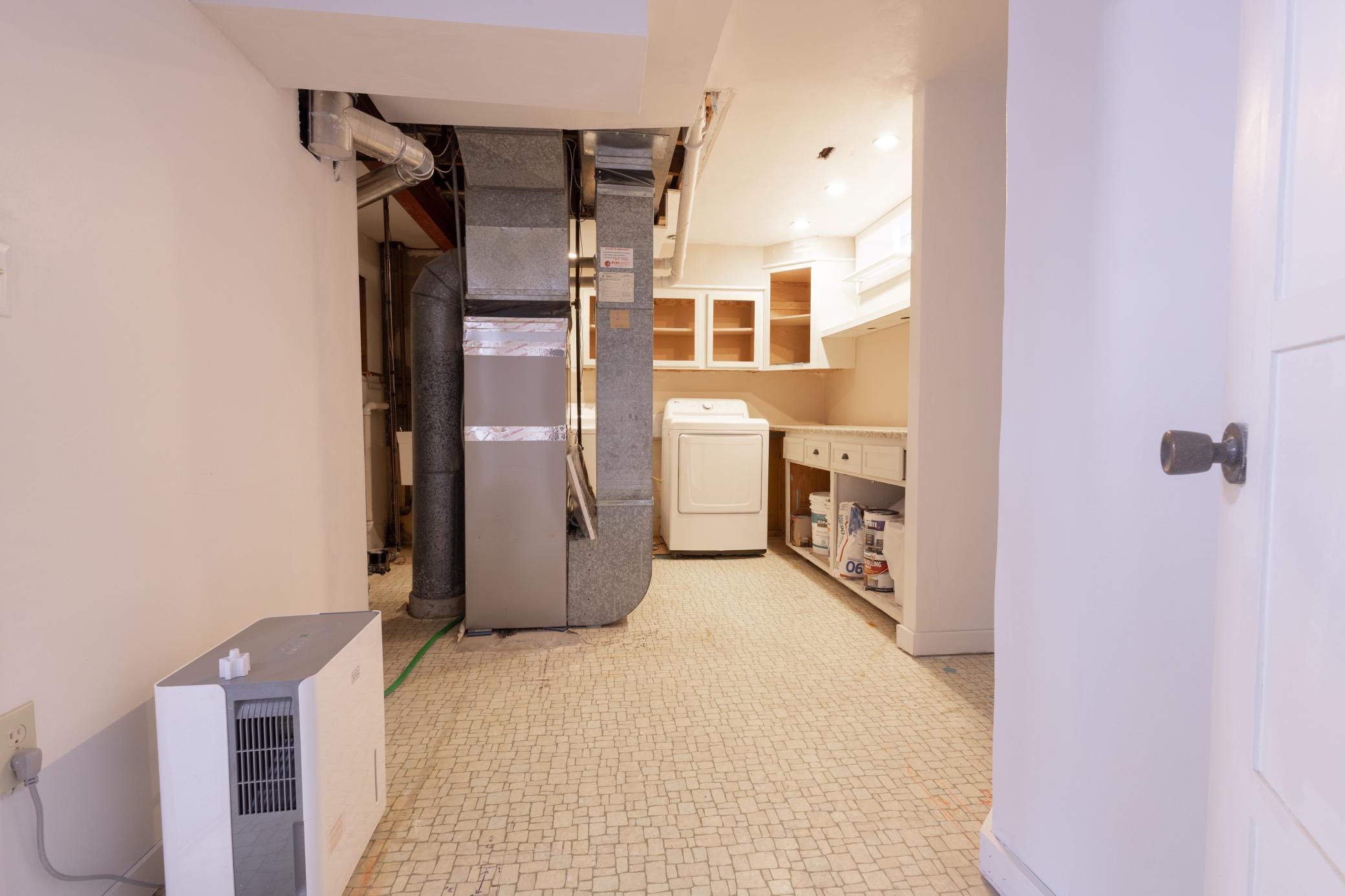 419 County Rd C West Roseville, MN 55113 - Photo 15 of 19