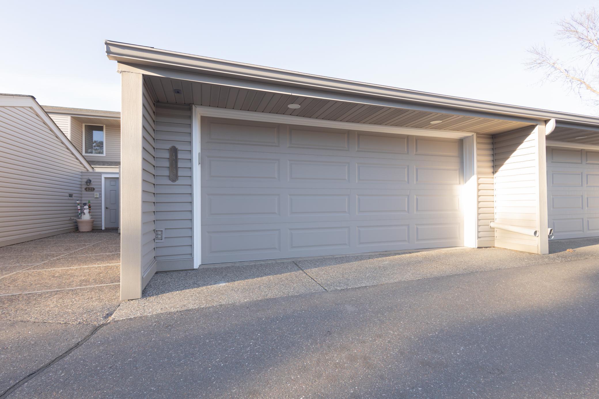 419 County Rd C West Roseville, MN 55113 - Photo 19 of 19