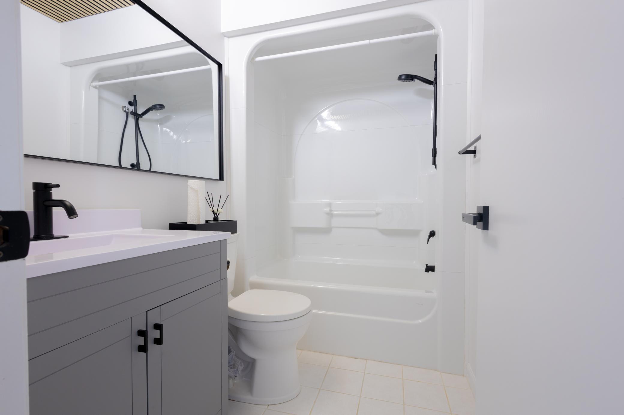 419 County Rd C West Roseville, MN 55113 - Photo 2 of 19