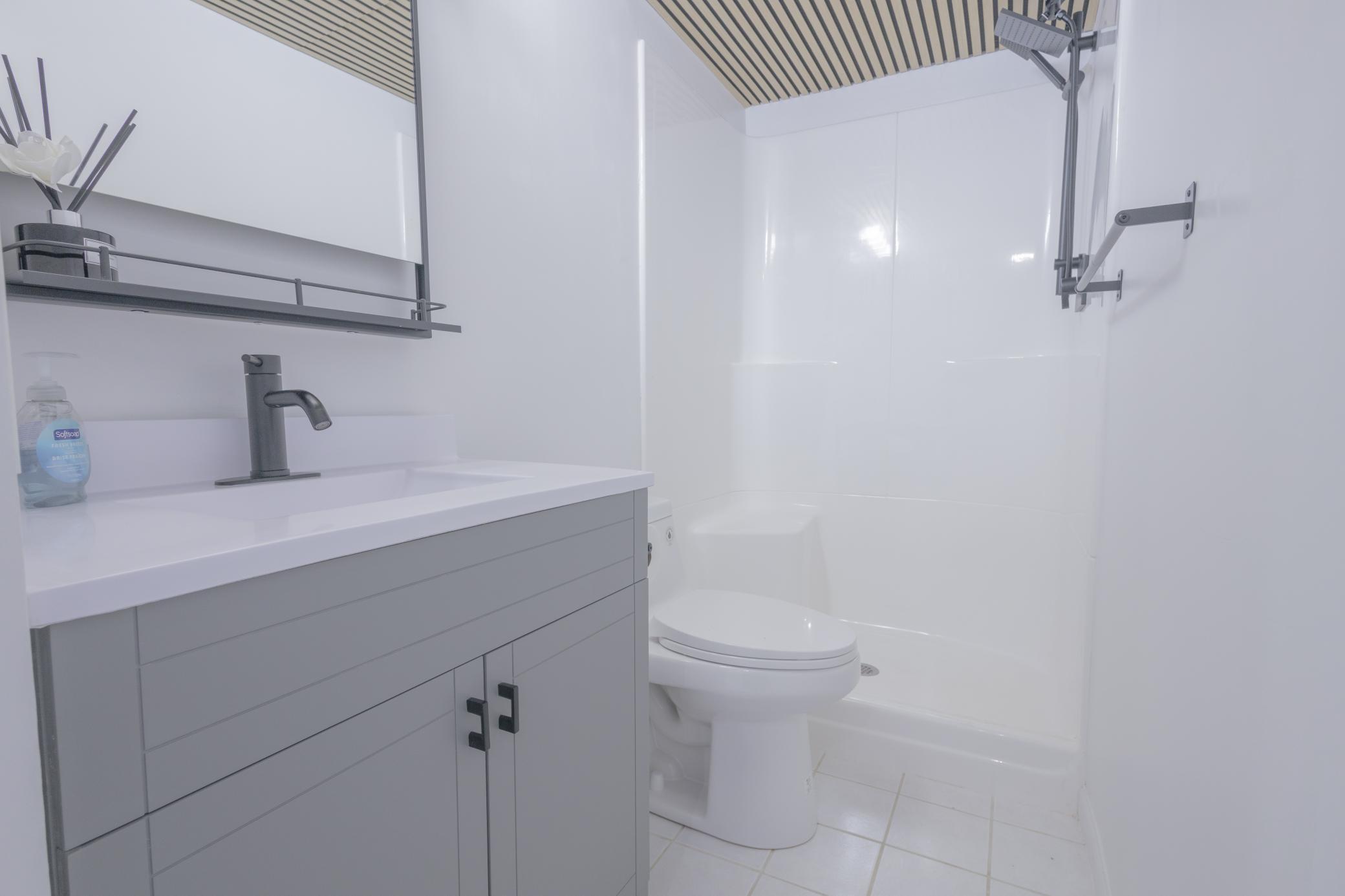 419 County Rd C West Roseville, MN 55113 - Photo 4 of 19