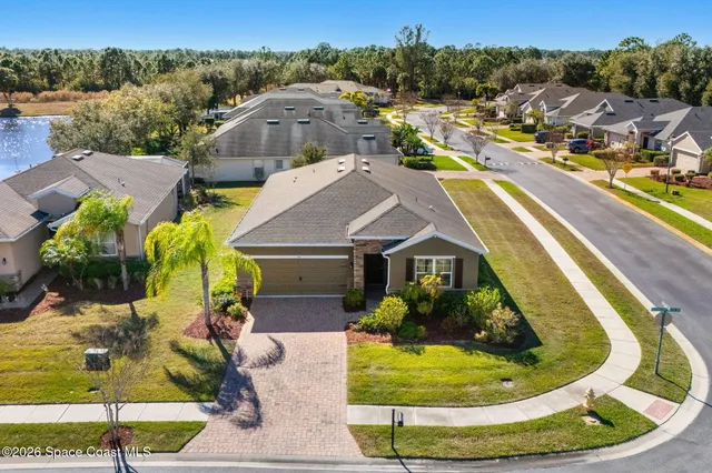 $295,000 | 704 Remington Green Drive Southeast, Palm Bay, FL 32909