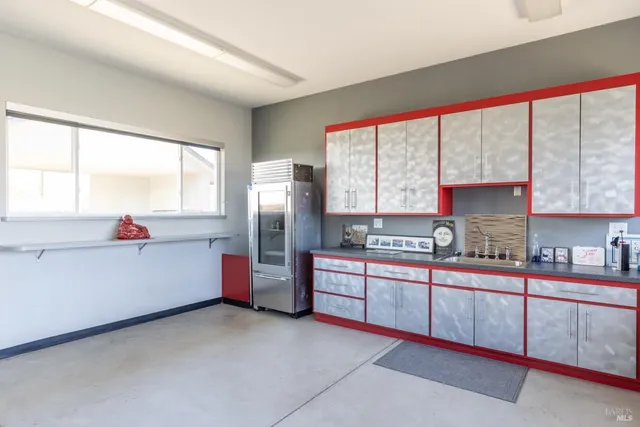 $9,975,000 | 5933 Haire Lane, Sonoma, CA 95476