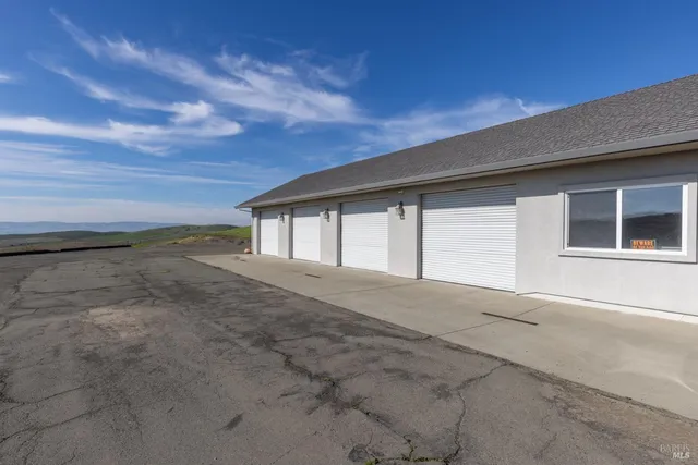 $9,975,000 | 5933 Haire Lane, Sonoma, CA 95476