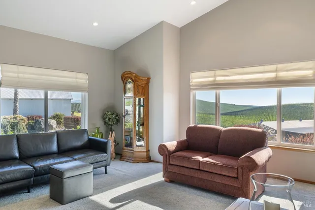 $9,975,000 | 5933 Haire Lane, Sonoma, CA 95476