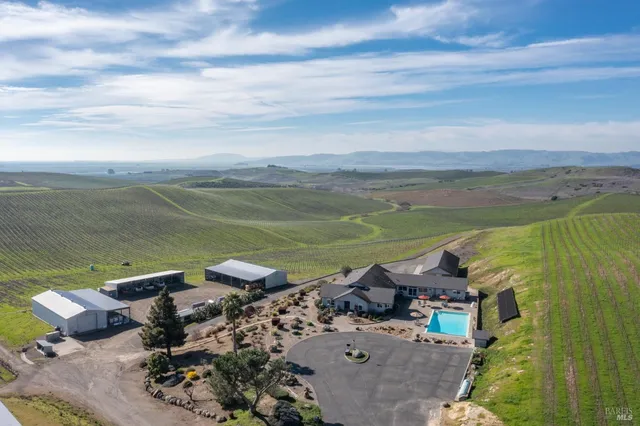 $10,499,000 | 5933 Haire Lane, Sonoma, CA 95476